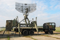 Renault TRM 10000 - Porteur radar ALADIN - France / CDCM 