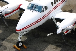 Beech 200 Super King Air - BB-255 / HB-GJM - Suisse / Air-Glaciers