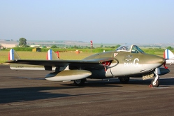 De Havilland DH-110 Vampire FB.6 - 700 / F-AZIK - France / Cercle de chasse de Nangis