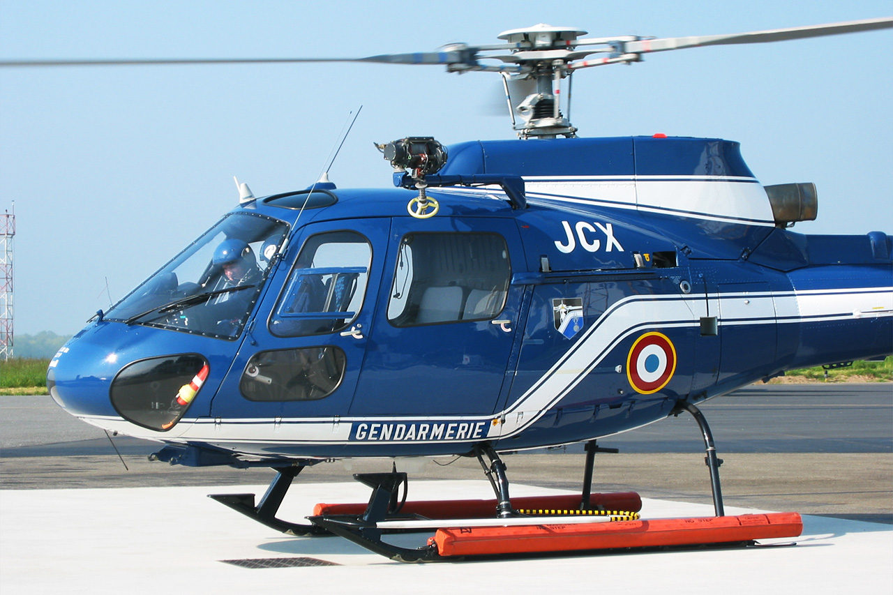 Alerte Aerospatiale As 350 Helicopter Securite Civile 1979 1:43 Red